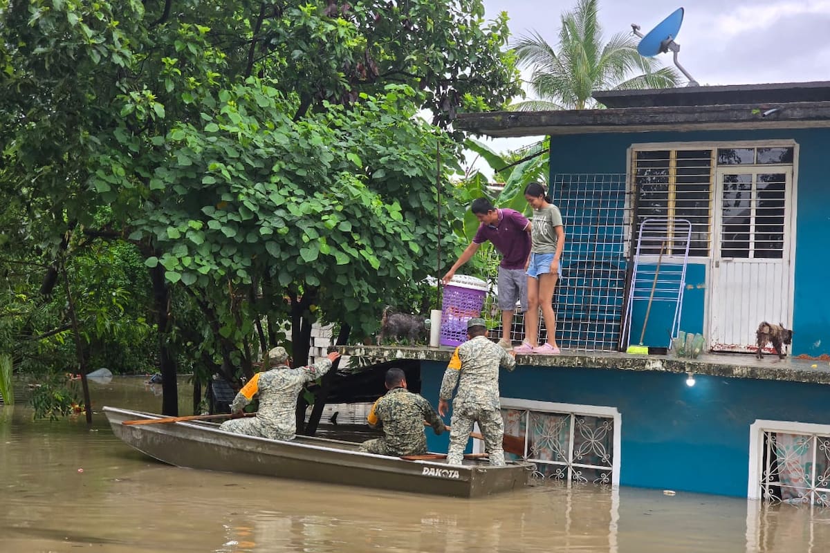 Gobierno de Puebla reporta 10 fallecidos y más de 30 mil afectados por intensas lluvias