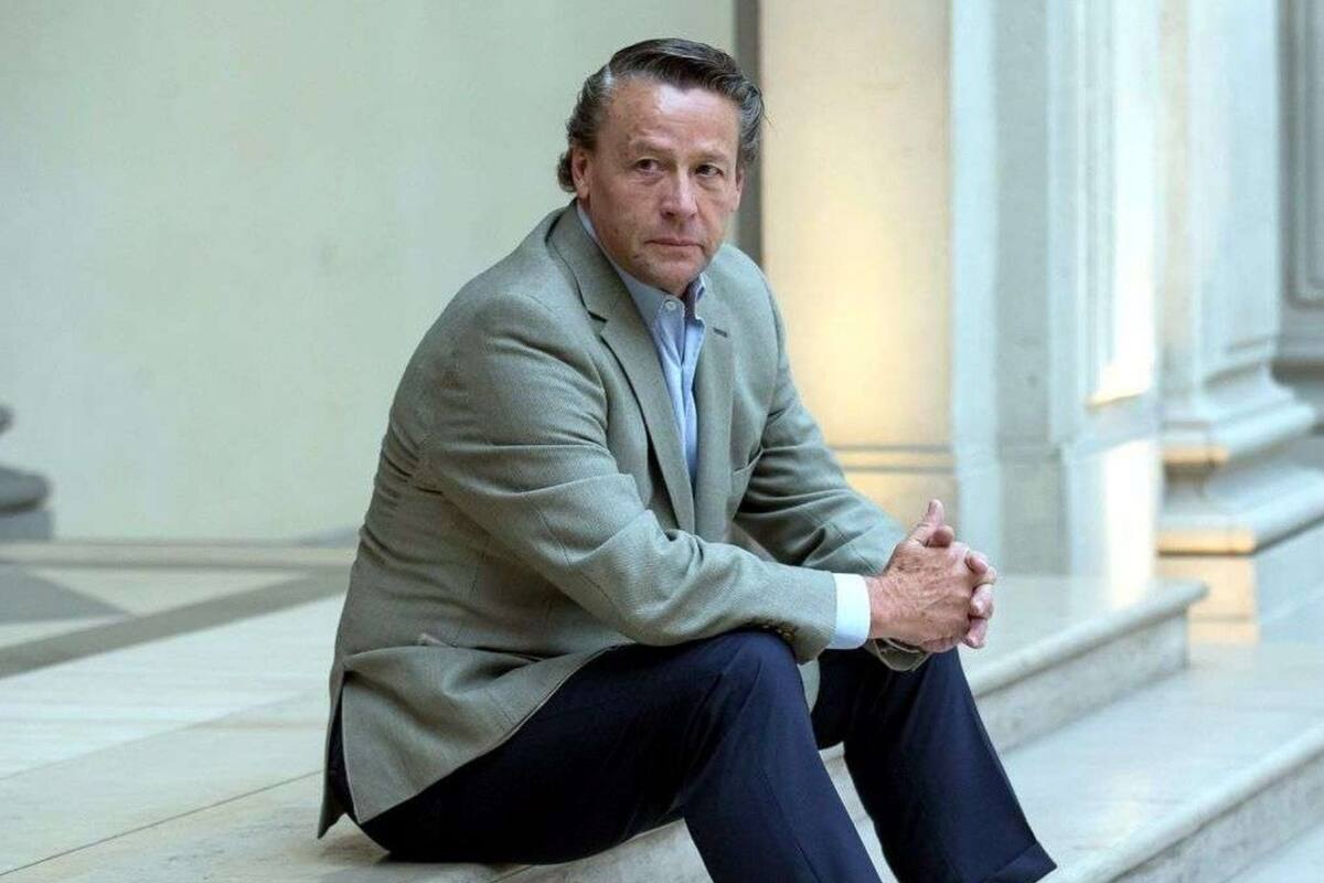 Alfredo Adame sufre accidente en motocicleta: circulan imágenes en redes