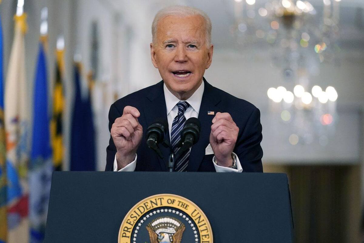Joe Biden ampliará vacunación para mayo