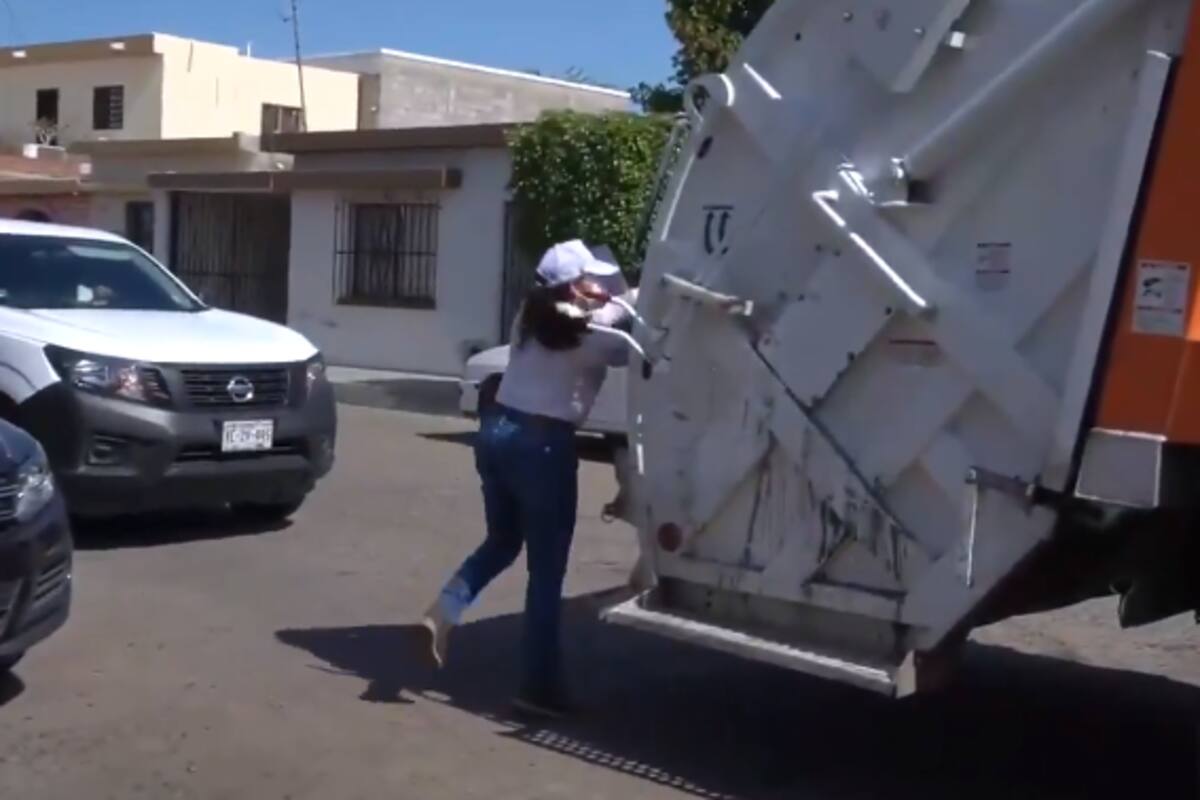 Célida López sale a recoger basura y agradece esfuerzo de recolectores en pandemia por Covid-19