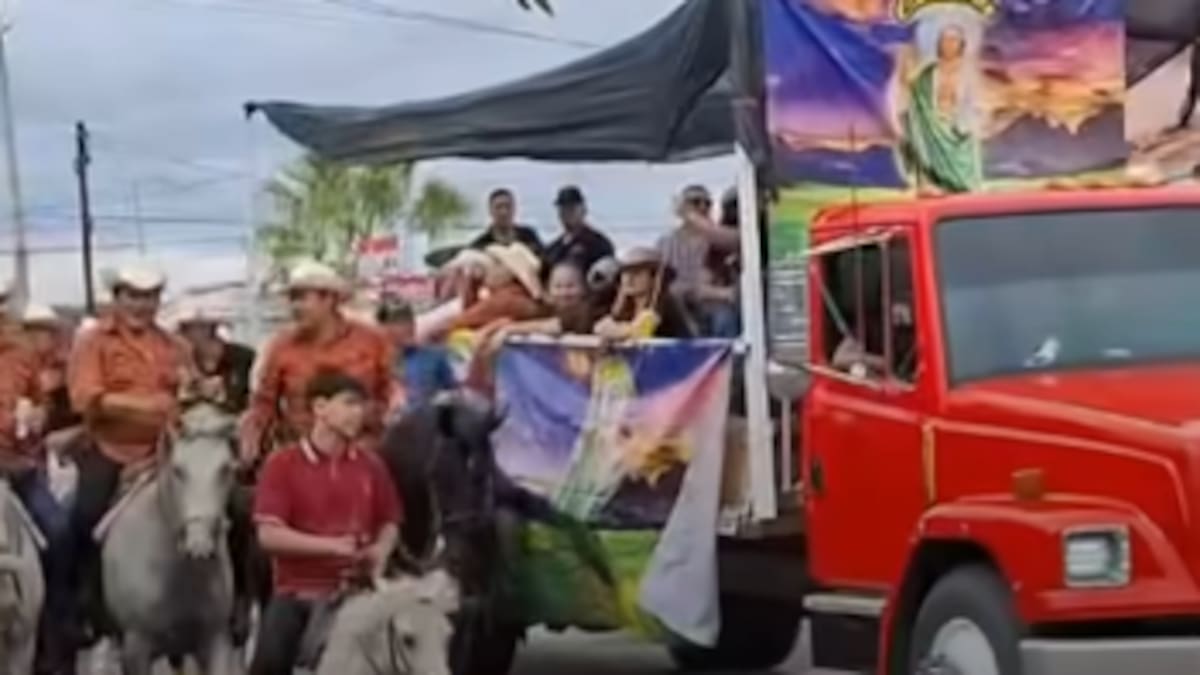 La fe supera la lluvia: Peregrinos cumplen con la Cabalgata de San Judas Tadeo
