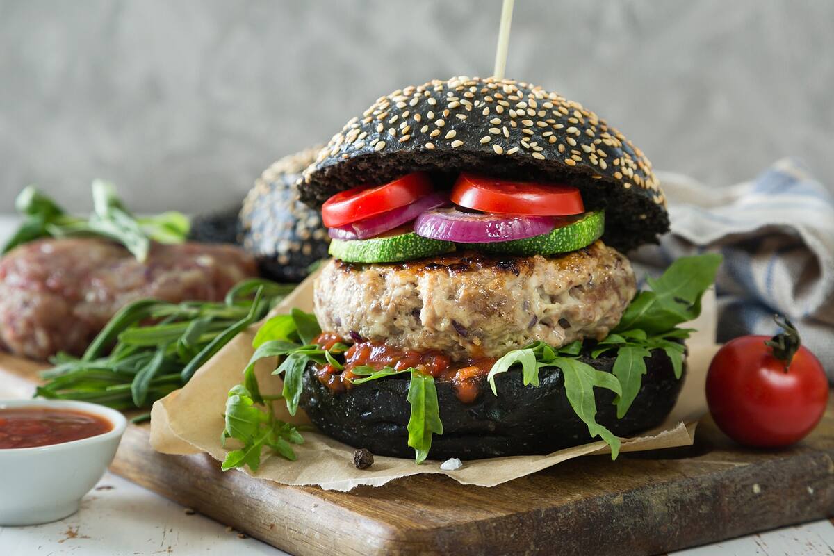 Omnívoros, veganos y vegetarianos: ¿quién tiene la dieta más saludable?