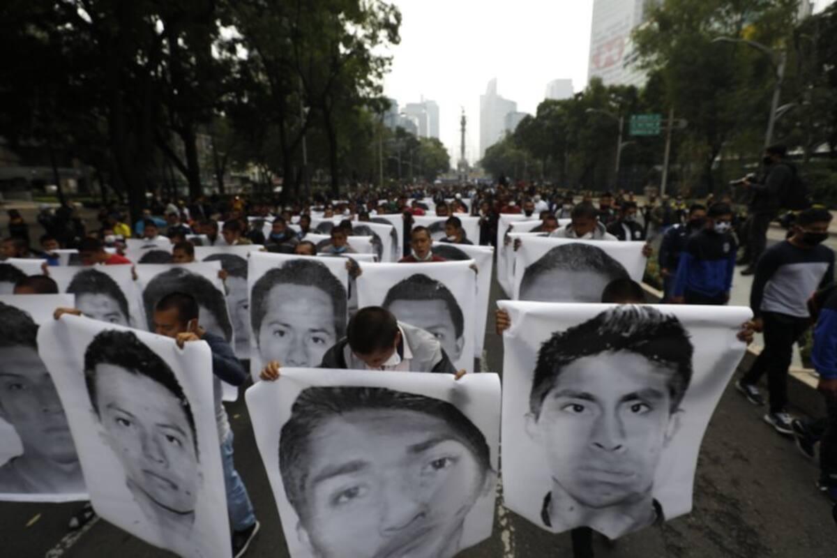 Ayotzinapa: Así va el caso de los 43 estudiantes desaparecidos, uno de los más graves de violaciones de derechos humanos de la historia reciente de México