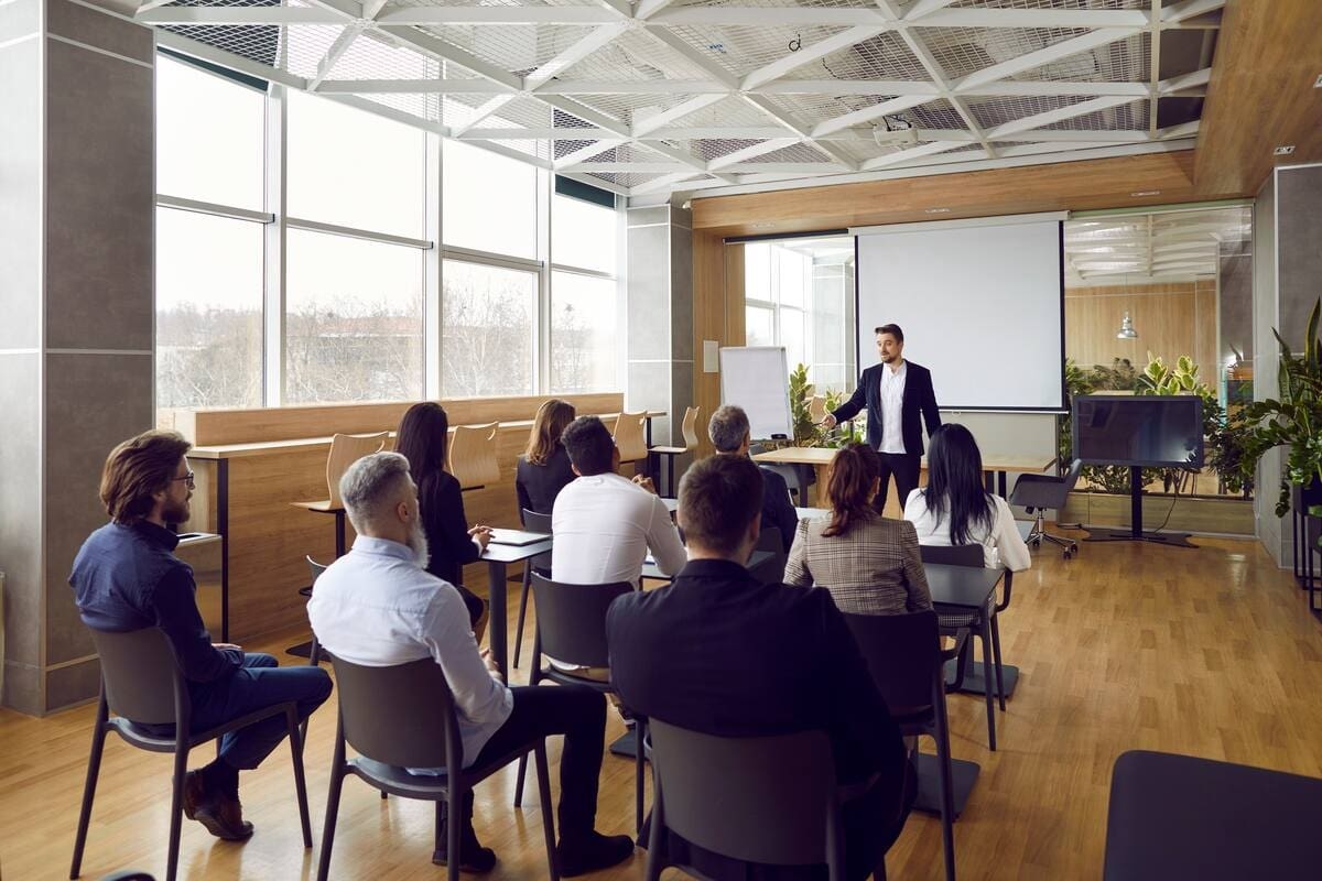 Hace falta mayor concientización en servidores públicos para atender a grupos vulnerables