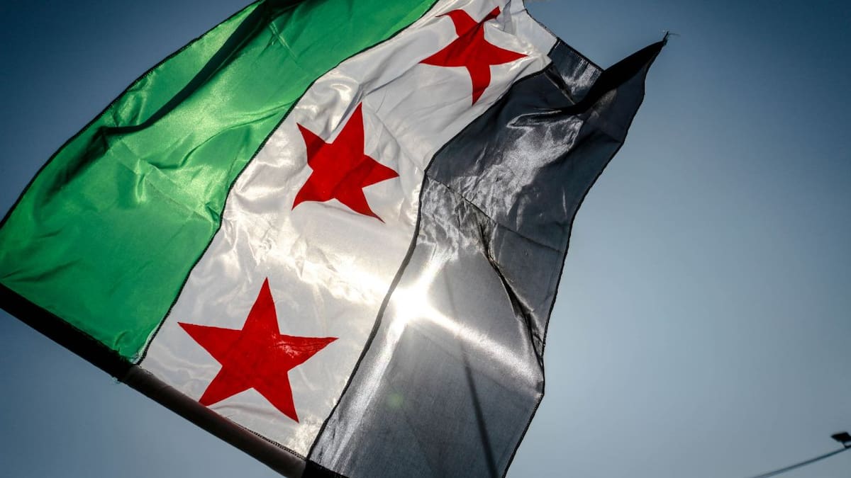 13 personas son asesinadas en Siria durante una operación militar israelí que buscaba capturar a dos miembros de una organización militante libanesa