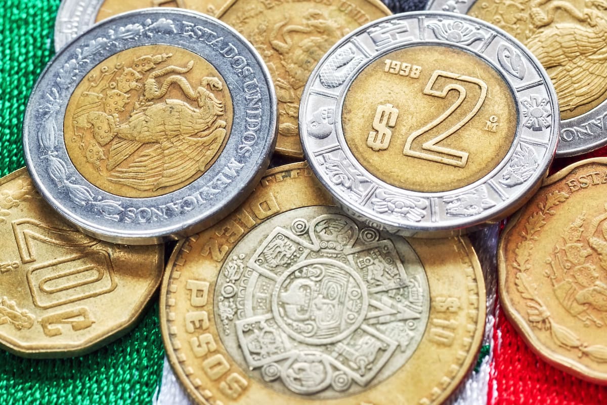 Peso mexicano cierra su mejor semana desde septiembre