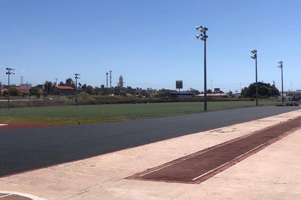 Tardará aproximadamente dos semanas en abrir pista de tartán