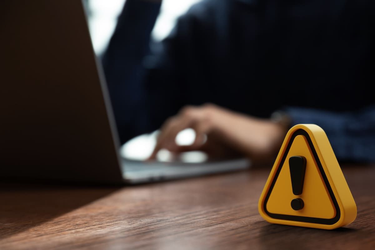 Alertan sobre fraudes en apps de préstamos sin buró de crédito