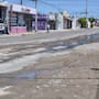 Colonia López Portillo enfrenta daños severos en pavimento tras fuertes lluvias y acumulación de basura