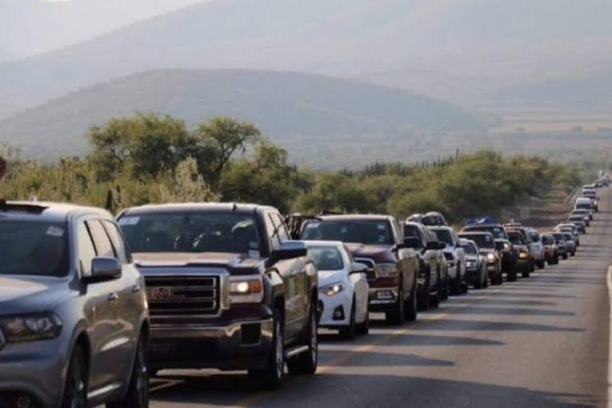 Paisanos saturan carreteras de Tamaulipas por regreso a EU