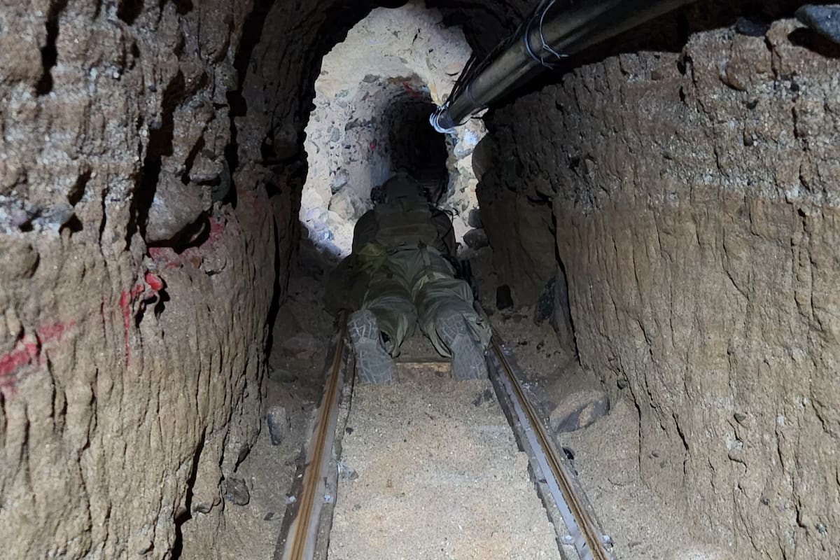 Encuentran sofisticado narcotúnel que pasaba por debajo de la garita de Otay