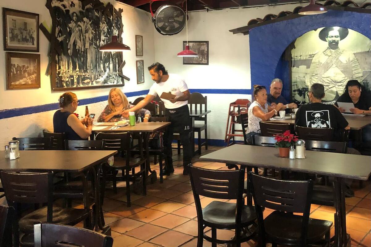 Afectan lluvias a restaurantes en vacaciones