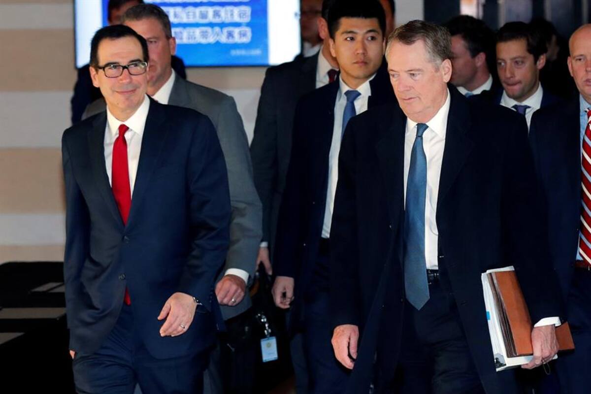 EU y China están "cerca de concluir" secciones del acuerdo que pondría fin a su guerra comercial