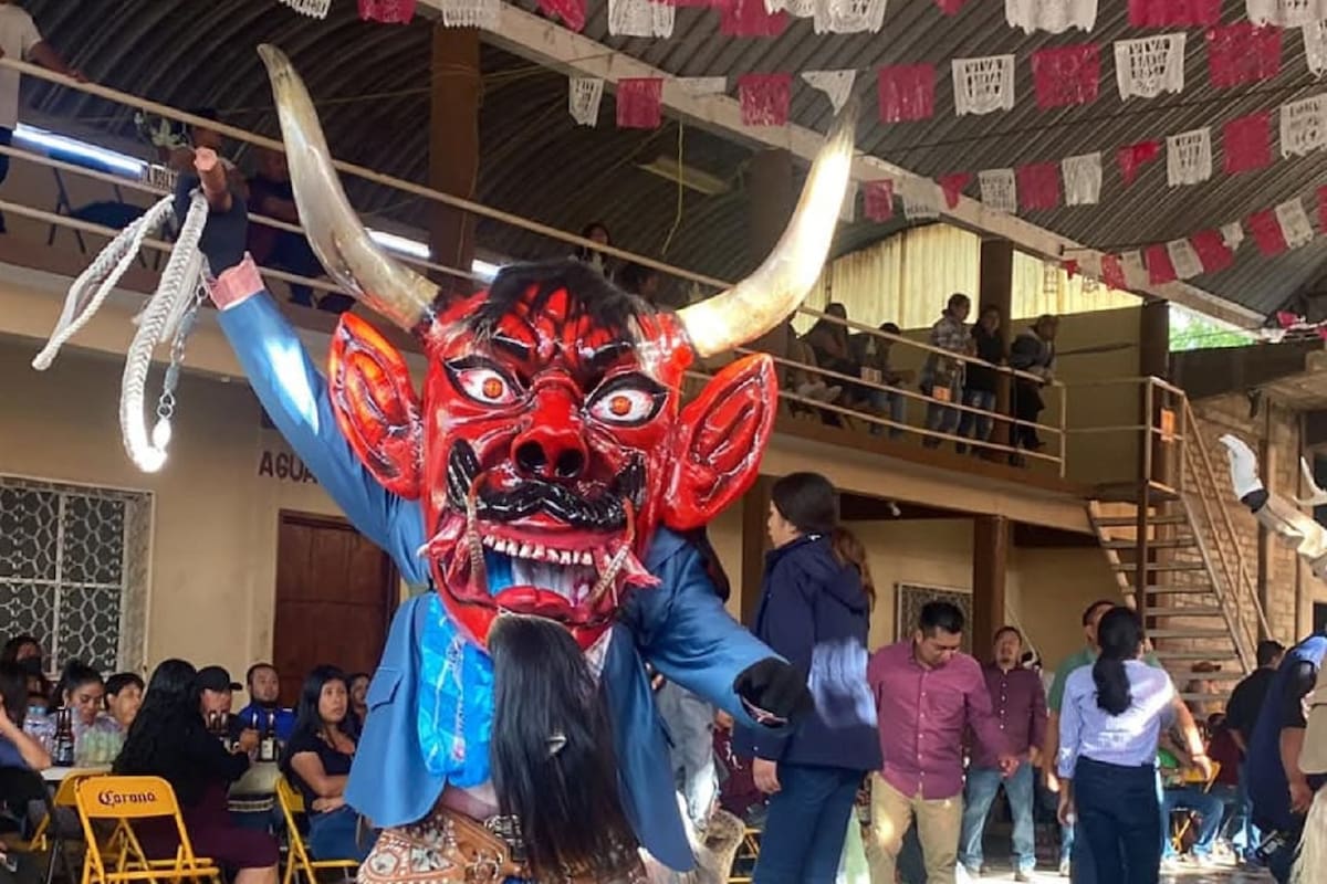 Invita comunidad mixteca a fiesta patronal de San Francisco de Asís