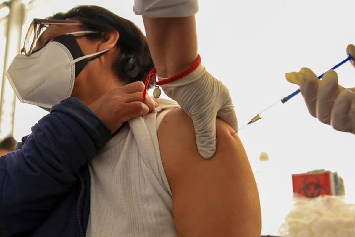 Confirman variantes de coronavirus sudafricana y brasileña en México
