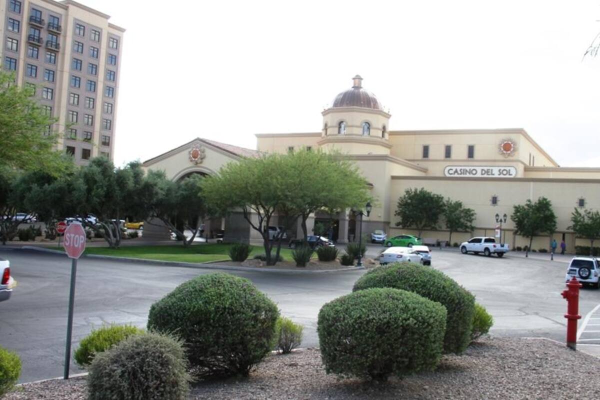 Extiende Casino del Sol fecha de reapertura