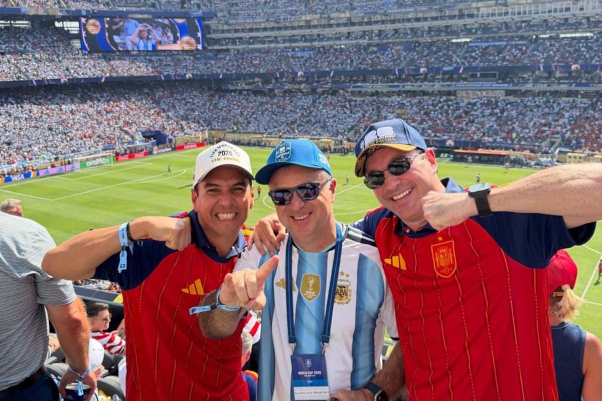 UNIDOS POR LA AFICIÓN