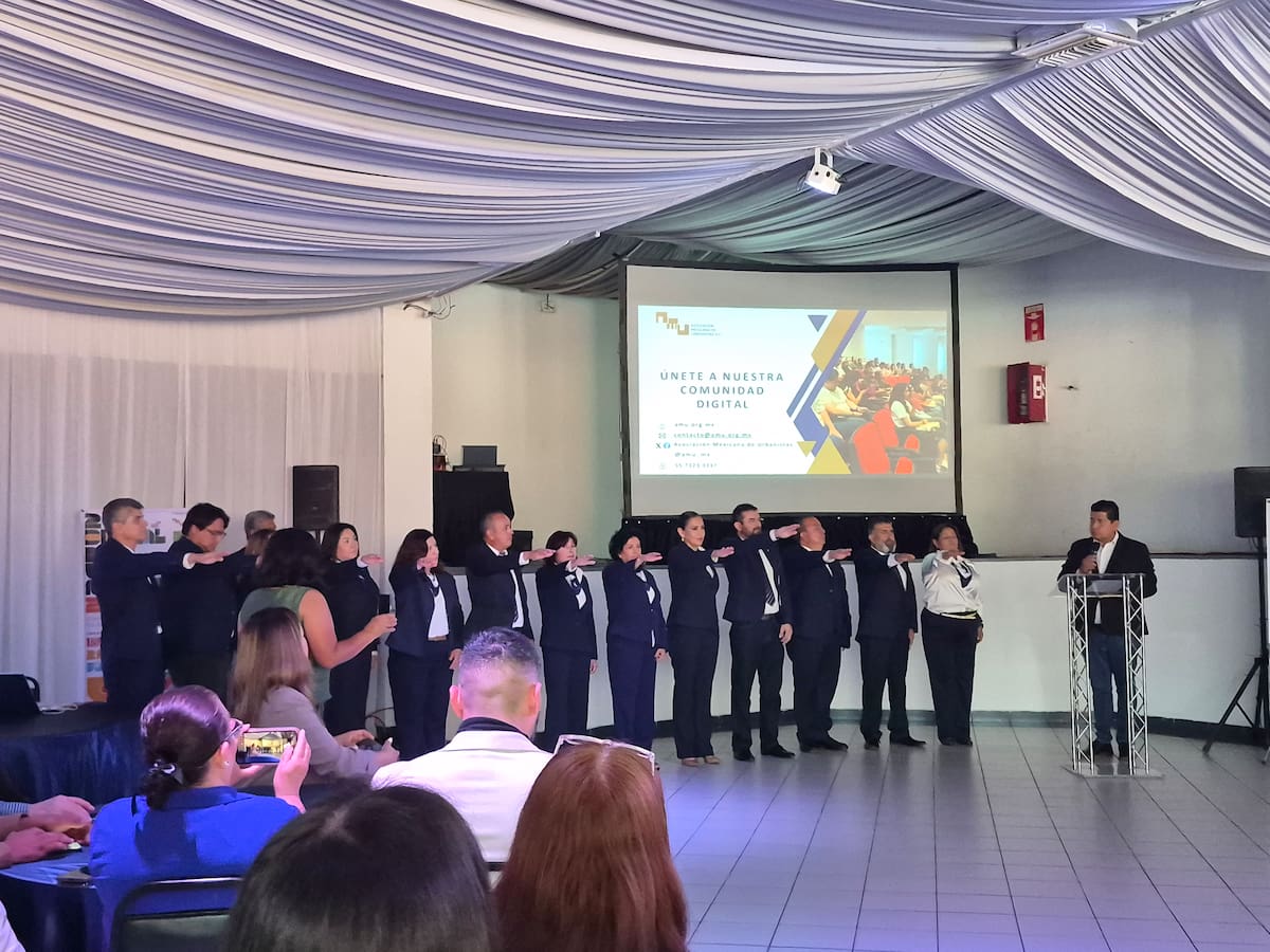Rosa Sánchez Martínez, presidenta de la AMU en Baja California, destacó los principales retos urbanos que atenderá la asociación en los municipios. Foto: Michelle Castillo.