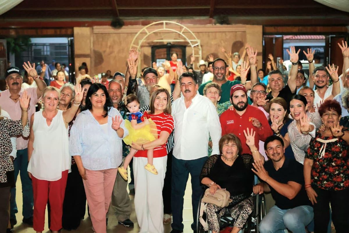 Javier Lamarque destacó la importancia de mantener el contacto directo con las familias y escuchar sus necesidades como parte de la Cuarta Transformación.