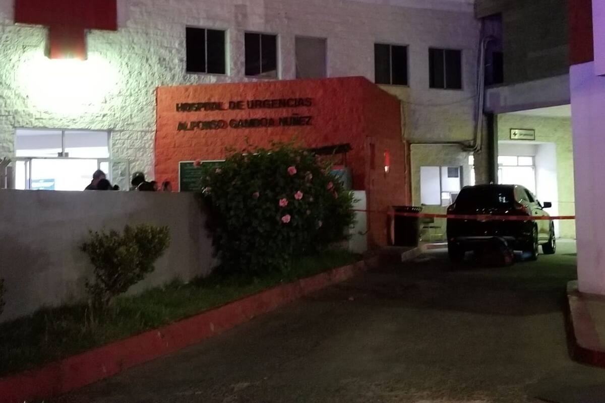 Lesionan a hombre cuando circulaba en una camioneta