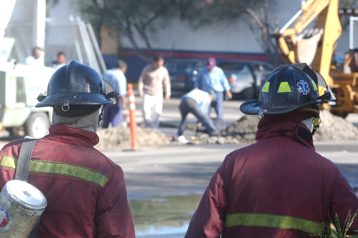 Aumento salarial a bomberos y policías requiere aprobación de Cabildo