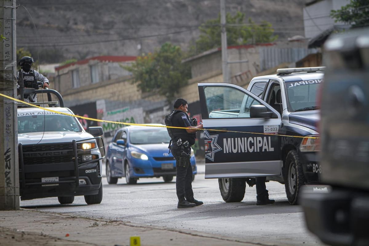 Hombre resulta herido tras ataque a balazos en un Car Wash de Urbi Villas del Prado