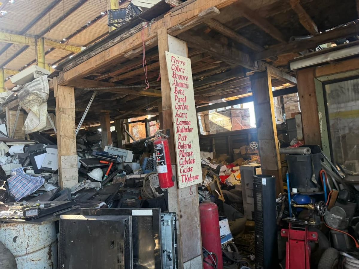 El Gobierno Municipal de Tijuana cerró un establecimiento reciclador al no contar con la documentación requerida ni condiciones adecuadas de protección civil. Foto: Cortesia