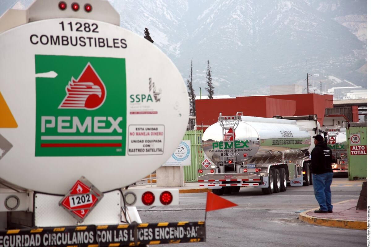 AMLO dice que ayudará a Pemex hasta el 2021