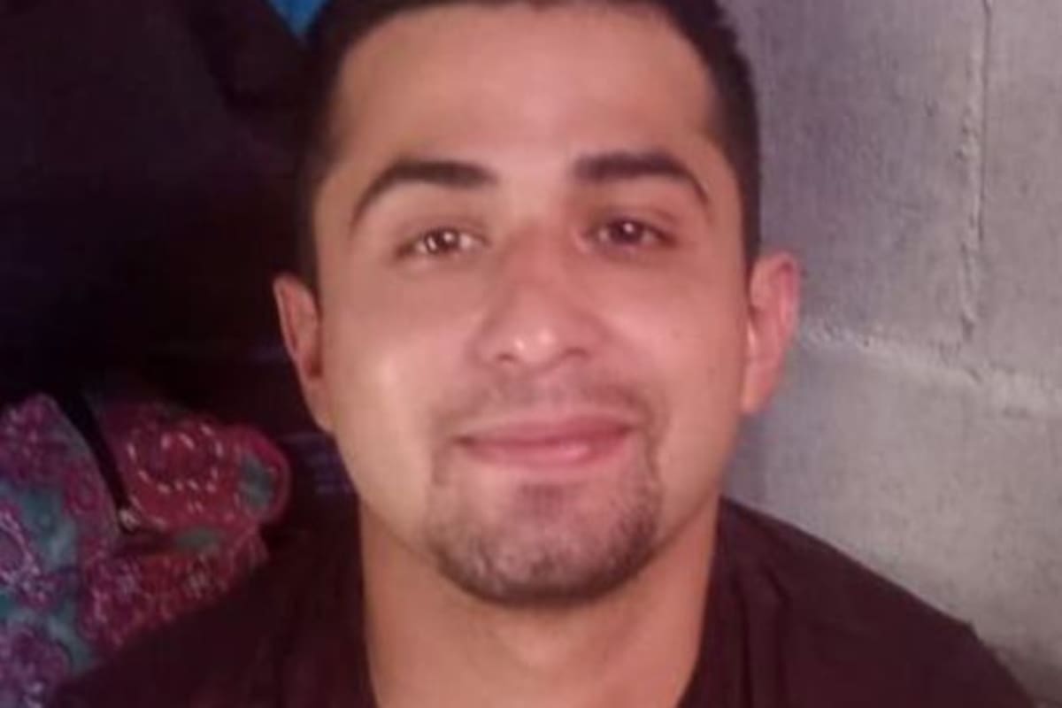 Se busca a Jorge Alonzo Gerardo Ángulo de 25 años de edad