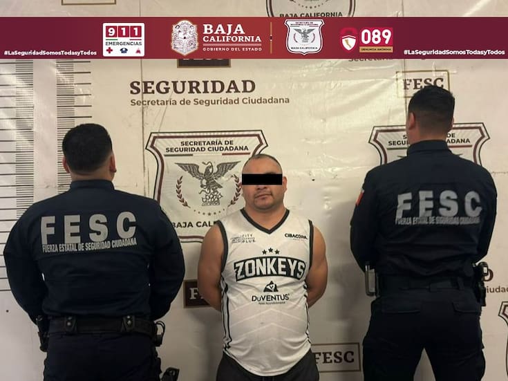 Detienen a sujeto por golpear y amenazar de muerte a su pareja