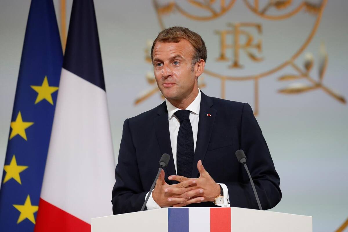 Macron pide perdón a los harkis 60 años después de la guerra de Argelia