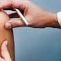 Vacuna en fase de ensayo contra el melanoma promete reducir el riesgo de recurrencia y metástasis