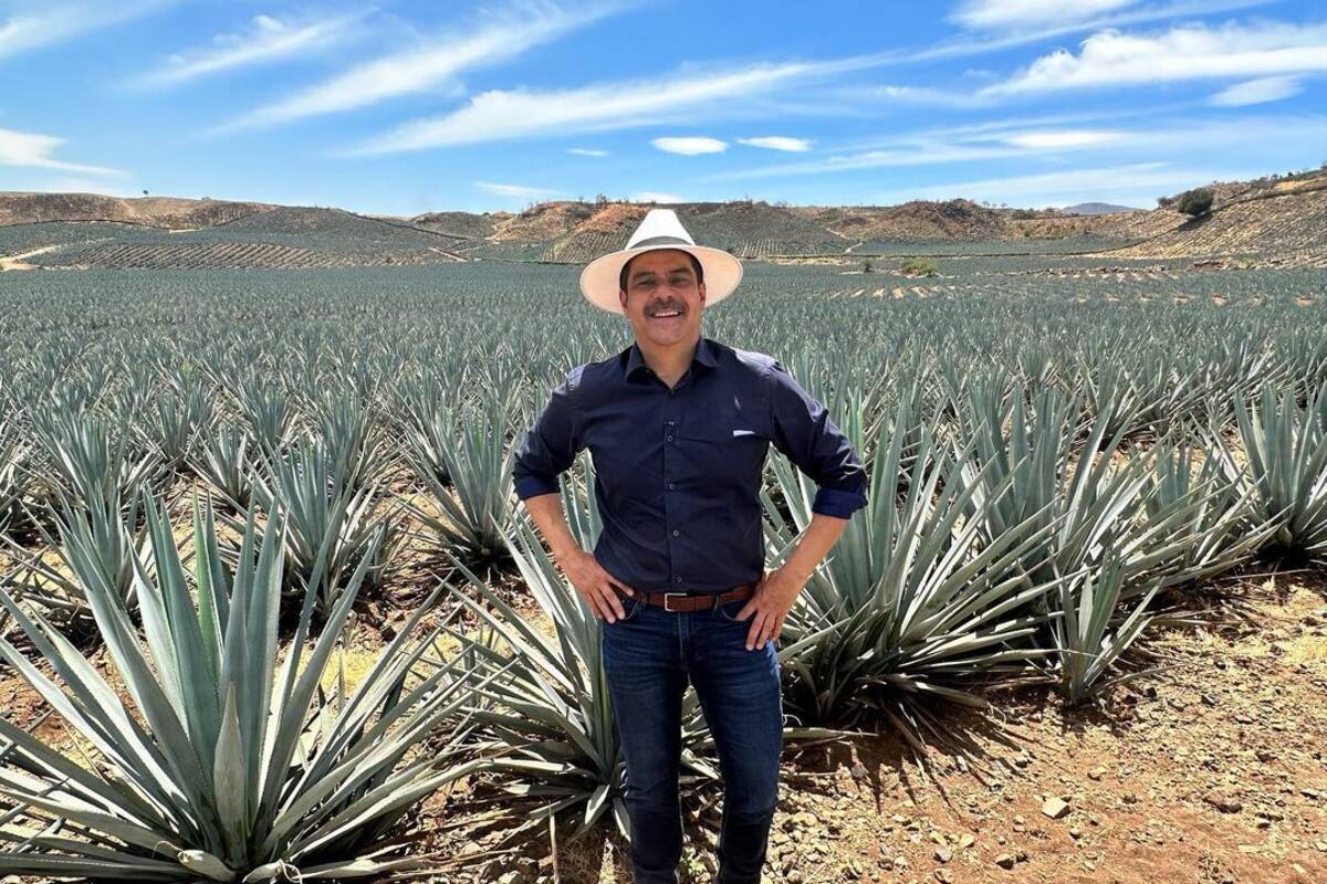 Javier Alatorre alaba a Nayib Bukele en redes sociales