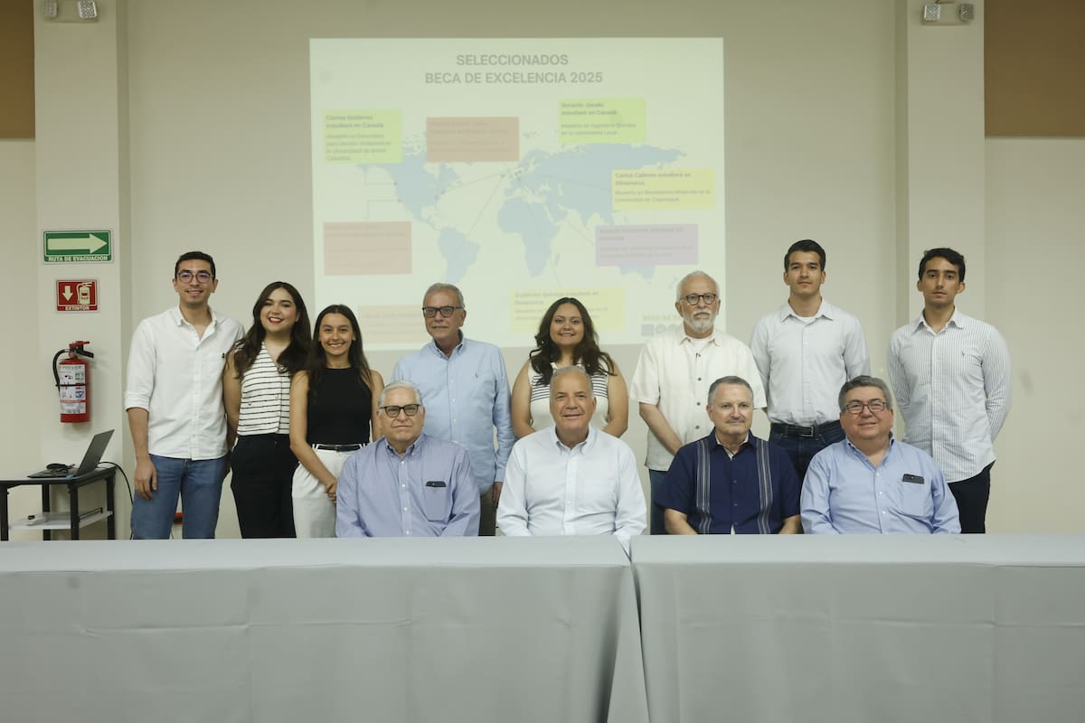 Irán becados a estudiar en el extranjero