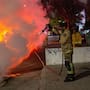 Incendio en registro de la CFE en Tijuana moviliza a bomberos; investigan presunto vandalismo