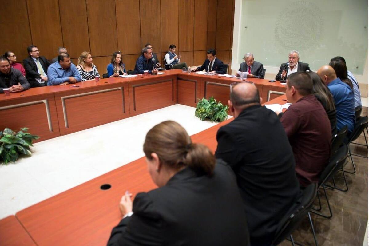 Piden padres ABC atención vitalicia