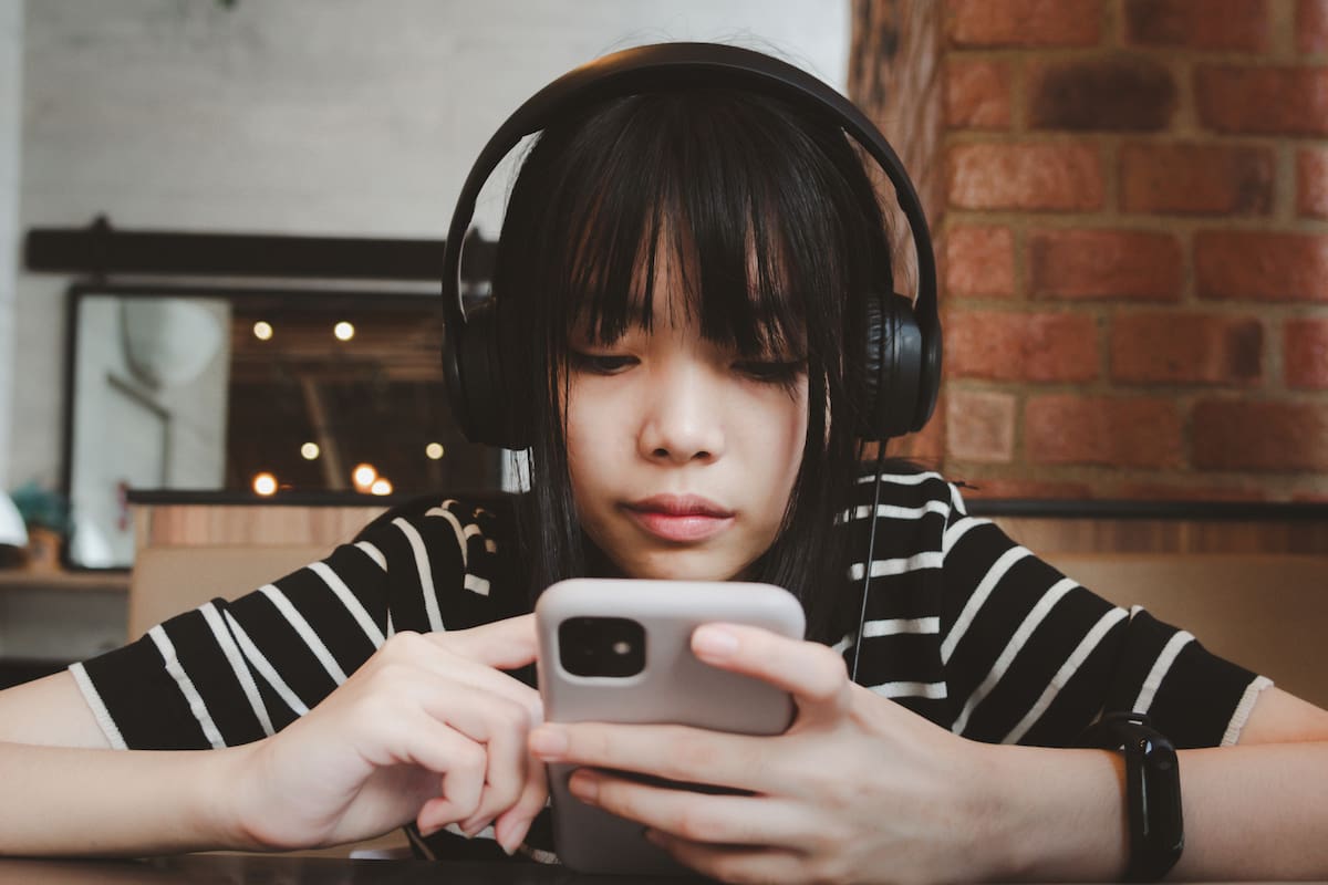 Esto ha llevado al Distrito Escolar de Los Ángeles a prohibir su uso durante la jornada escolar a partir de enero|Foto: Canva