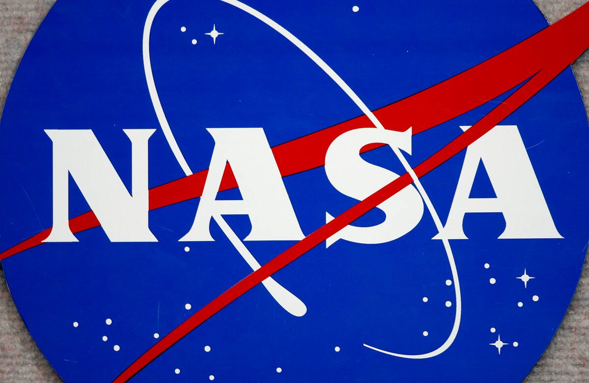 El cierre del proyecto con la Administración Nacional de Aeronáutica y el Espacio de los Estados Unidos (NASA, por sus siglas en inglés), el nanosatélite mexicano fue incluido como uno de los veinte proyectos destacados, en las publicaciones oficiales de los "20 años de ciencia" de la EEI.. EFE/Aaron M. Sprecher/Archivo