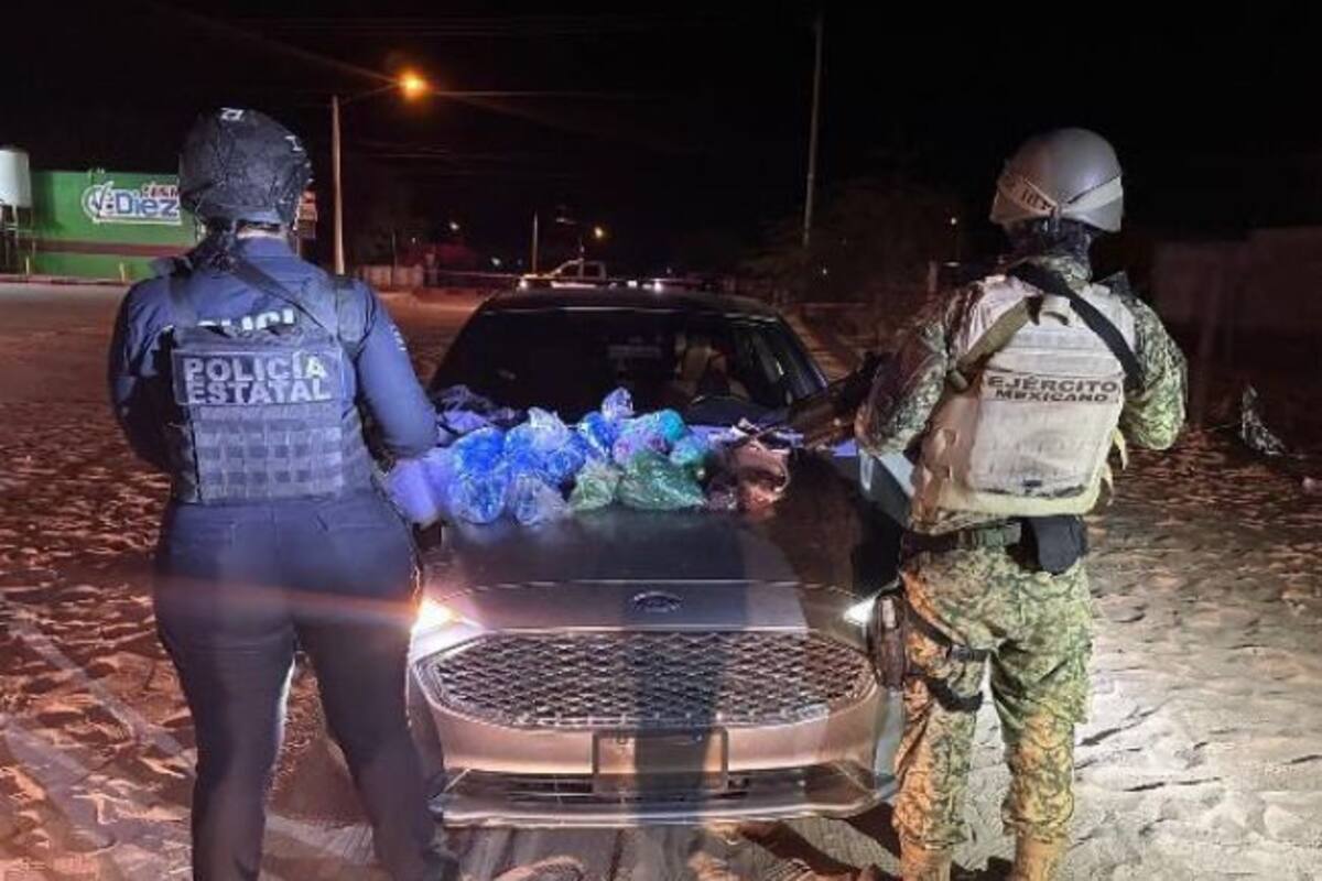 Detiene a dos personas posesión de 1090 dosis de droga en SLRC