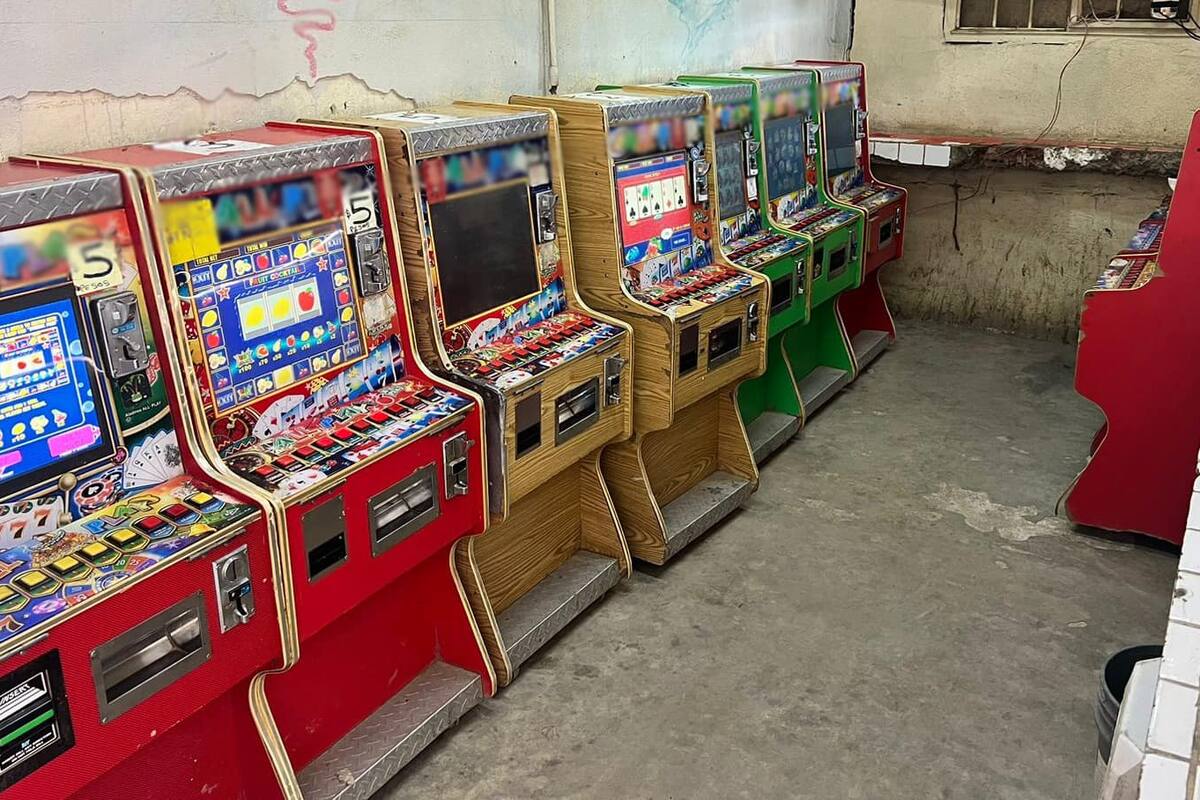 Policiaca Tijuana aseguran 260 mil dólares en minicasino