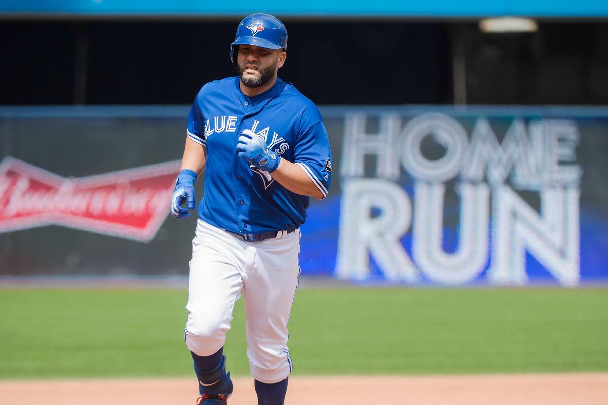Kendrys Morales se despide de la MLB al anunciar su retiro