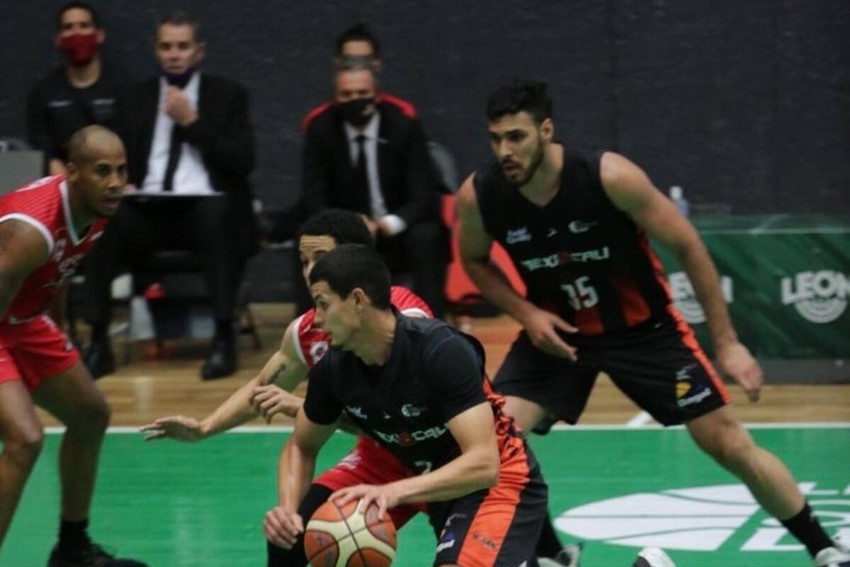 Encandilan a los Astros