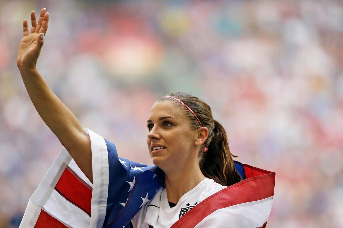 Con siete meses de embarazo, Alex Morgan continúa entrenando para Tokio