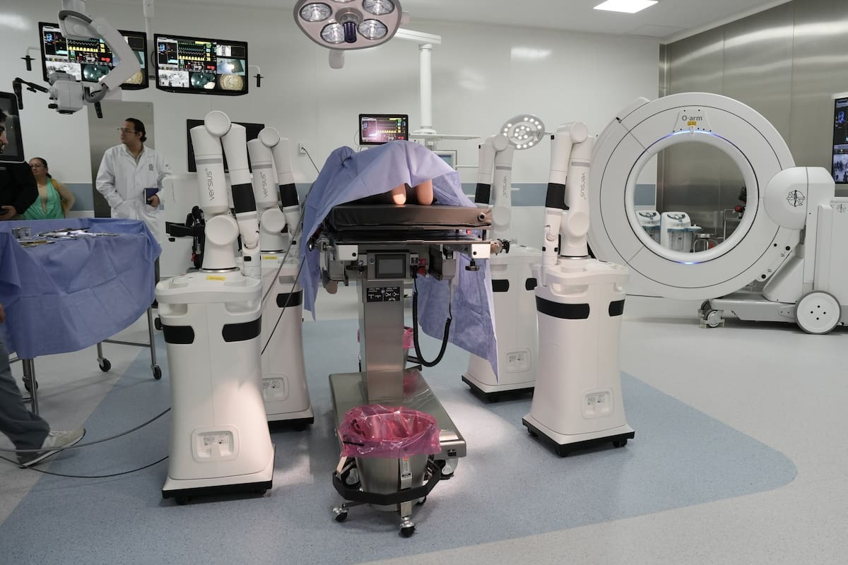 El Hospital General de Xoco estrena la Sala de Urgencias más moderna de América Latina con el primer tomógrafo móvil del continente y tecnología que reduce estancias hospitalarias de 96 a 12 horas
