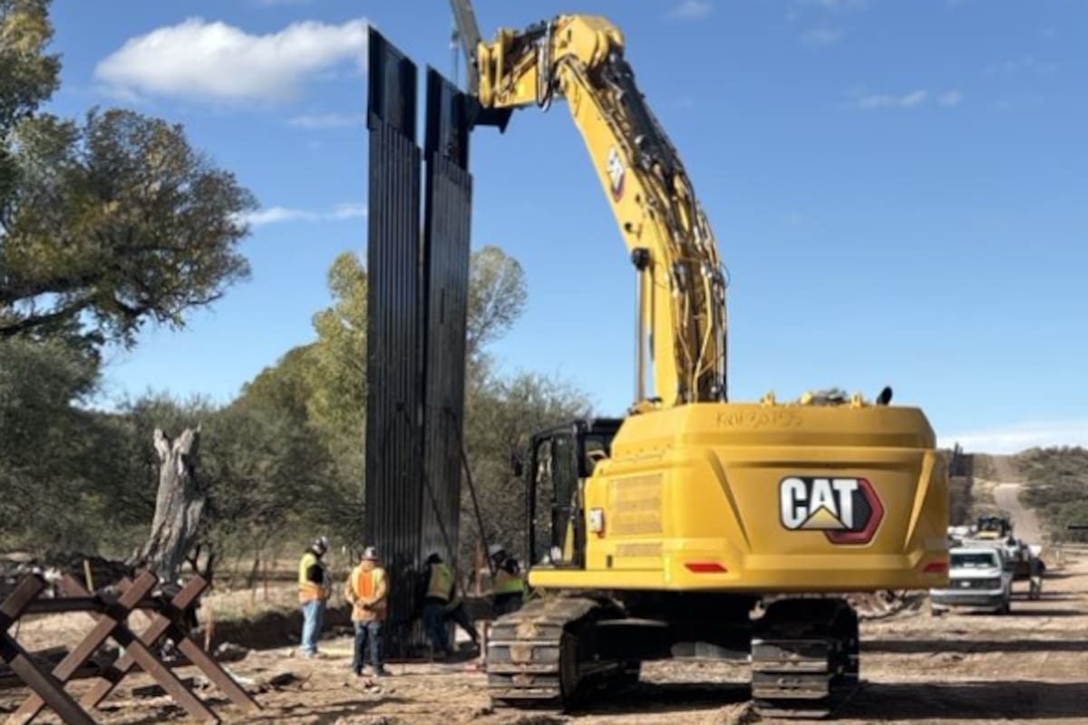 Gobierno de Trump reactiva la construcción del muro en Nogales, Arizona