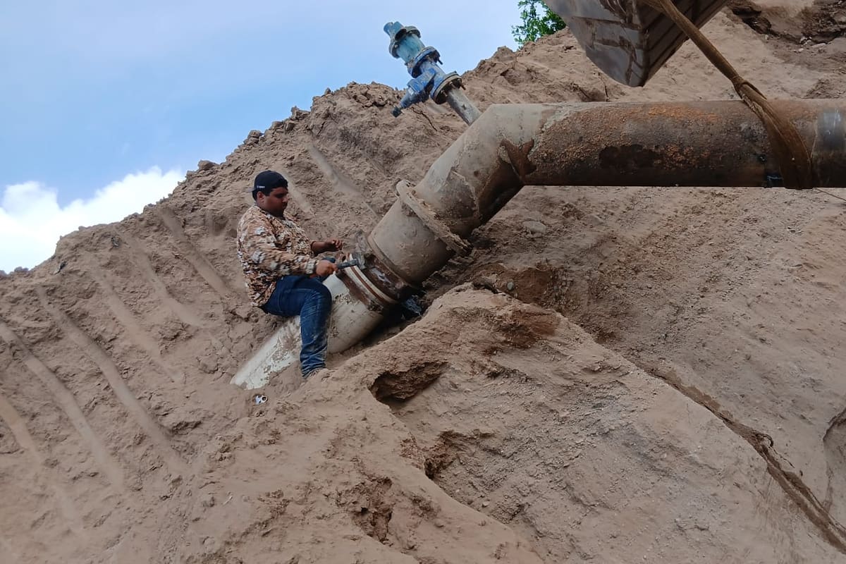 La zona norte de Hermosillo recuperará el servicio de agua de forma gradual a partir de mañana jueves, informó Agua de Hermosillo tras reparar la línea dañada por las lluvias