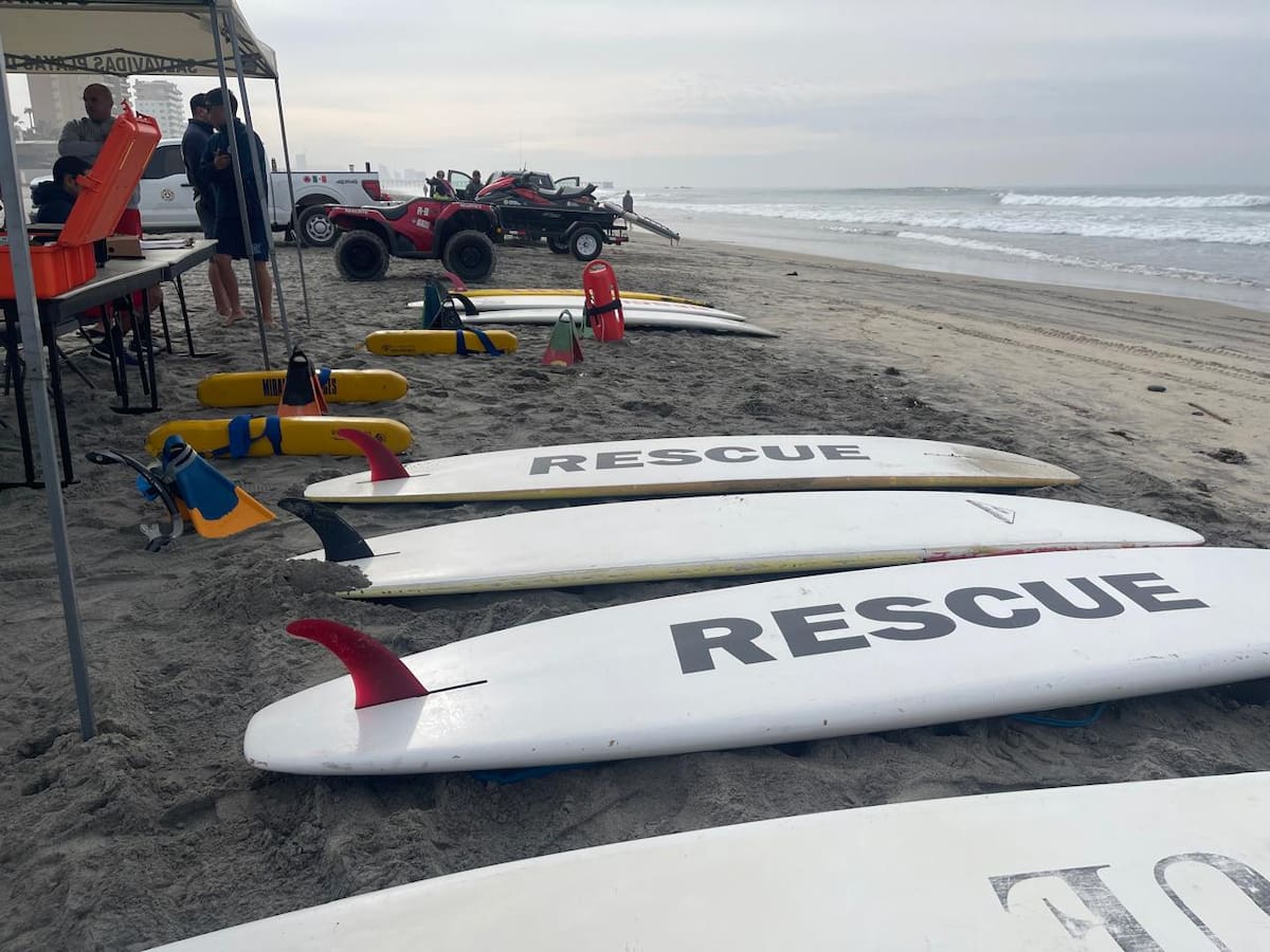 La familia de Obed sigue acampando en espera de que aparezca su cuerpo. Foto: Carmen Gutierrez