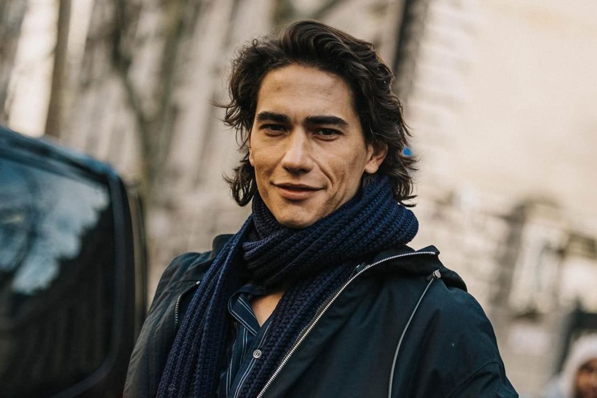 Enzo Vogrincic destacó con su presencia en la presentación de la colección masculina de Loewe en París