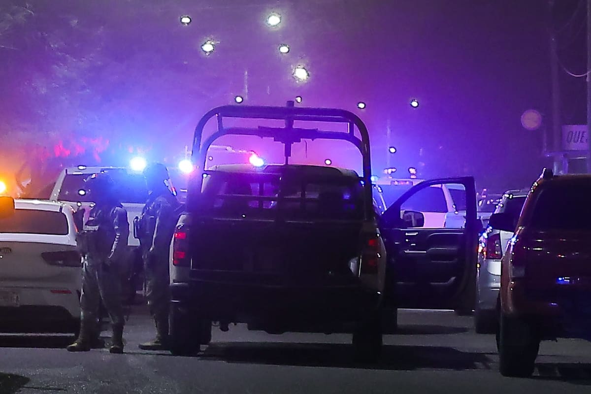 Viven vecinos de Gala Residencial momentos de terror por enfrentamiento con objetivo prioritario