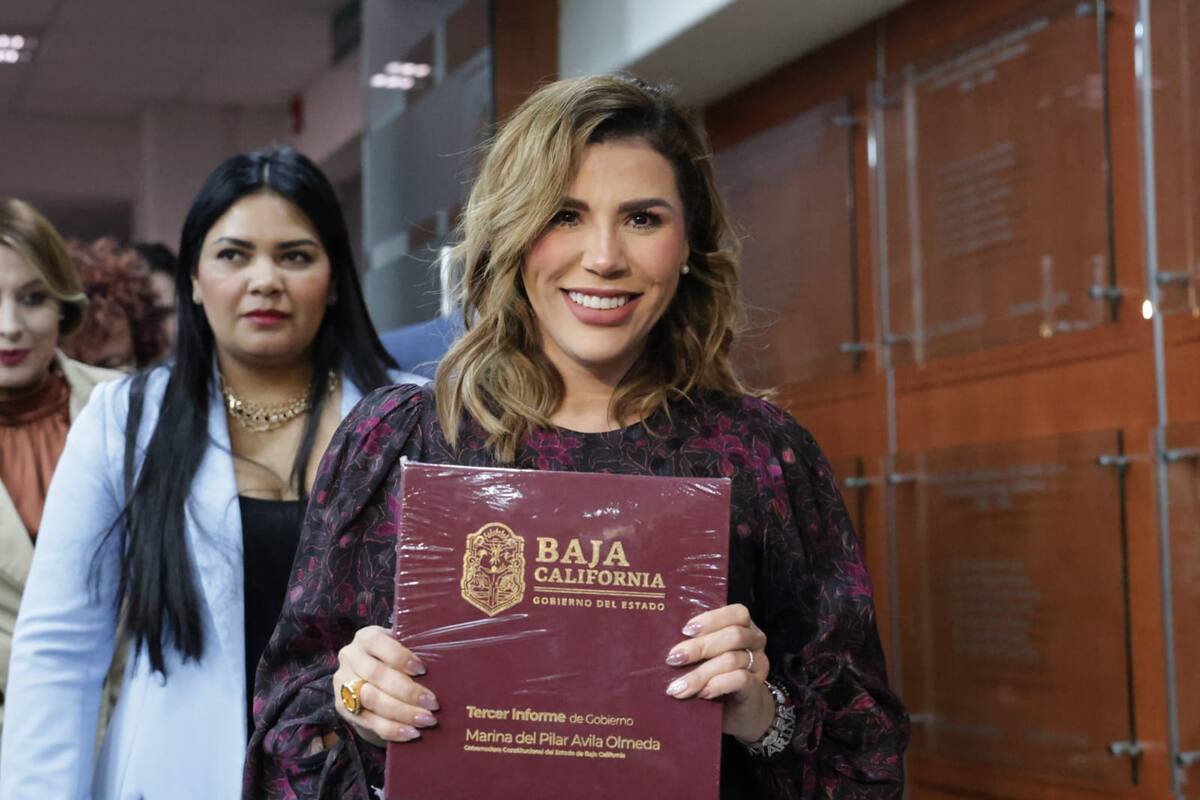 Entrega la gobernadora Marina del Pilar su tercer informe de resultados